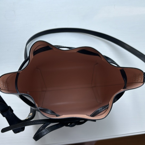 Mansur Gabriel mini bucket bag black/ballerina - Picture 9 of 17